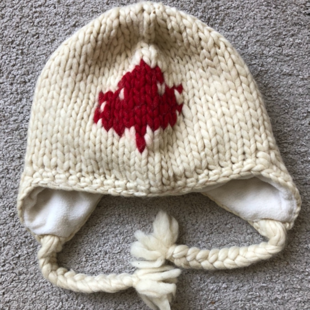 DeLux 100% Wool Hat.